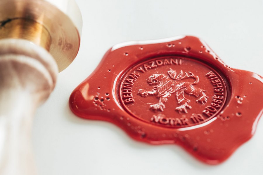 Notar in Rüsselsheim | Rüsselsheimer Notar & Rüsselsheimer Notariat spezialisiert auf Anliegen von Notaren zum Immobilienrecht, Wirtschaftsrecht & Erbrecht | Notar & Notariat für Rüsselsheim | Notar & Notariat für Raunheim | Notar & Notariat für Kelsterbach | Notartermin online vereinbaren | Notartermin in Rüsselsheim vereinbaren | Notartermin für Raunheim | Notartermin für Kelsterbach | rechtssichere Abwicklung Ihrer Notarurkunde beim Notar in Rüsselsheim | Rüsselsheimer Notar & Rüsselsheimer Notariat für Hauskauf, Grundstückskauf, Grundschuld, Testament, Erbvertrag, Erbschein, Erbausschlagung, Ehevertrag, Vorsorgevollmacht, Generalvollmacht, Patientenverfügung