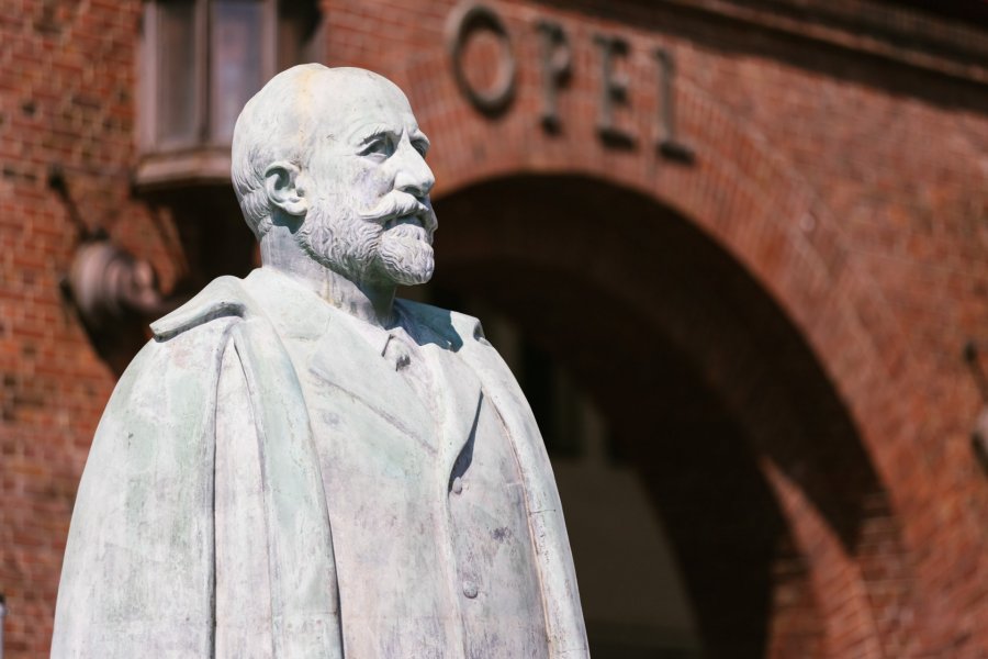 Notar in Rüsselsheim | Rüsselsheimer Notar & Rüsselsheimer Notariat spezialisiert auf Anliegen von Notaren zum Immobilienrecht, Wirtschaftsrecht & Erbrecht | Notar & Notariat für Rüsselsheim | Notar & Notariat für Raunheim | Notar & Notariat für Kelsterbach | Notartermin online vereinbaren | Notartermin in Rüsselsheim vereinbaren | Notartermin für Raunheim | Notartermin für Kelsterbach | rechtssichere Abwicklung Ihrer Notarurkunde beim Notar in Rüsselsheim | Rüsselsheimer Notar & Rüsselsheimer Notariat für Hauskauf, Grundstückskauf, Grundschuld, Testament, Erbvertrag, Erbschein, Erbausschlagung, Ehevertrag, Vorsorgevollmacht, Generalvollmacht, Patientenverfügung